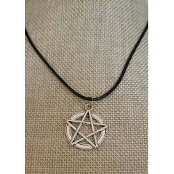 pendentif pentacle
