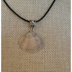pendentif coquillage